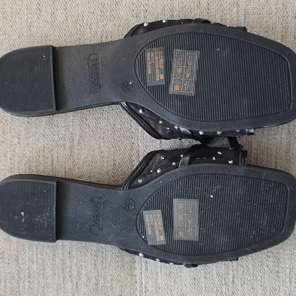 Bamboo Black Studded Mesh Bow Sandals Sz 8/38 - Picture 4 of 5